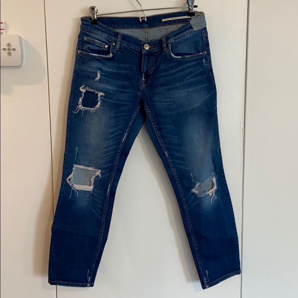 Zara Ankle Length Distressed Denim